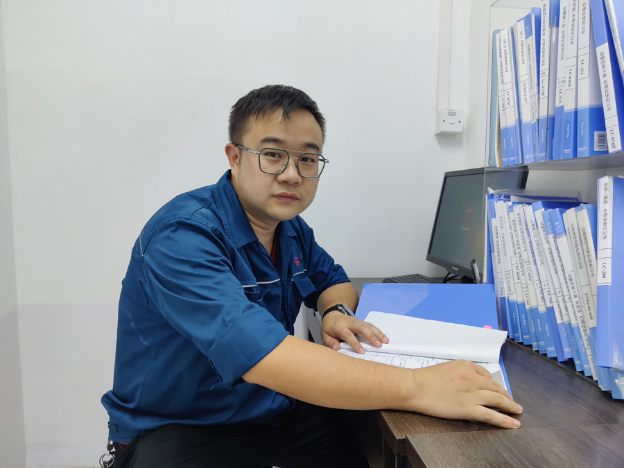 2022年度吕氏贵宾会医药优秀科技奋斗者——冯时宇