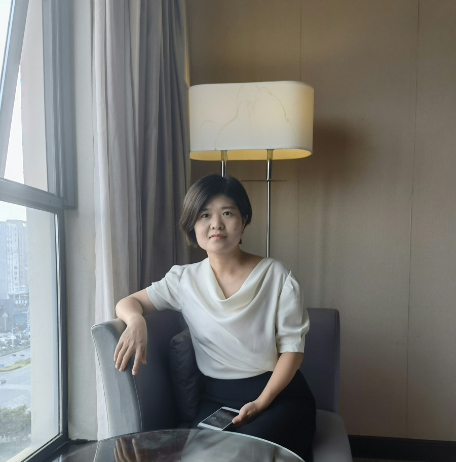 2022年度吕氏贵宾会医药金牛奋斗者——刘萃萃